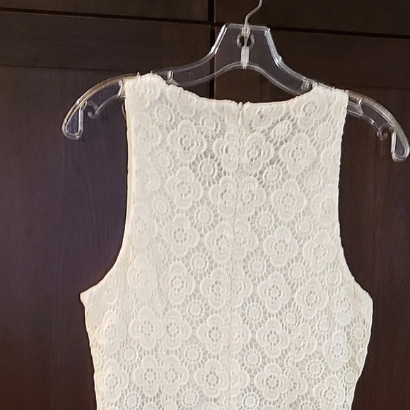 Francesca Dress Med Crochet Mini - Picture 9 of 11